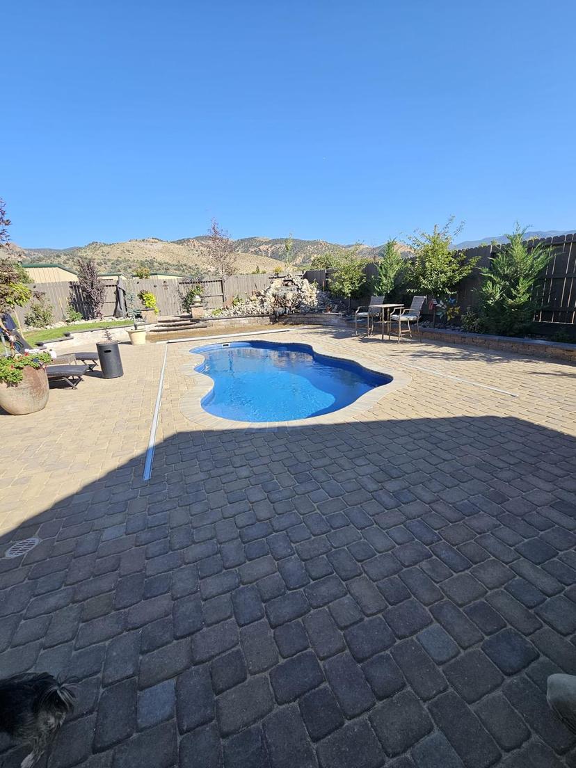 Outdoor Spaces (Decks, Lawns & Pools)